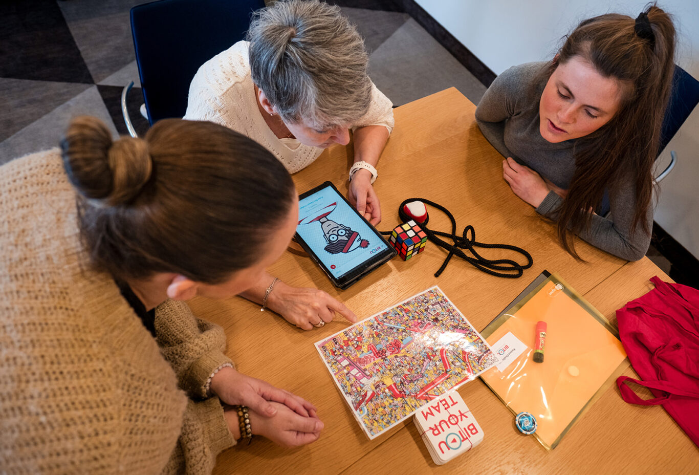 Turn Around – Learn changing processes in a fun way