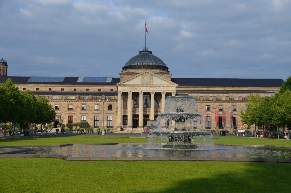 wiesbaden 787306 1280