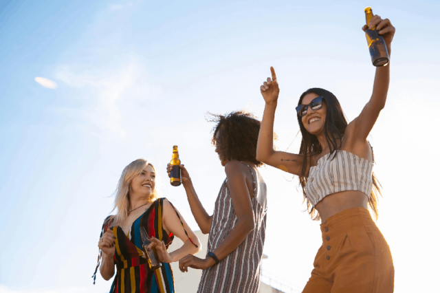 Sommerfest Motto-Ideen: Kreative Vorschläge für Ihr Event